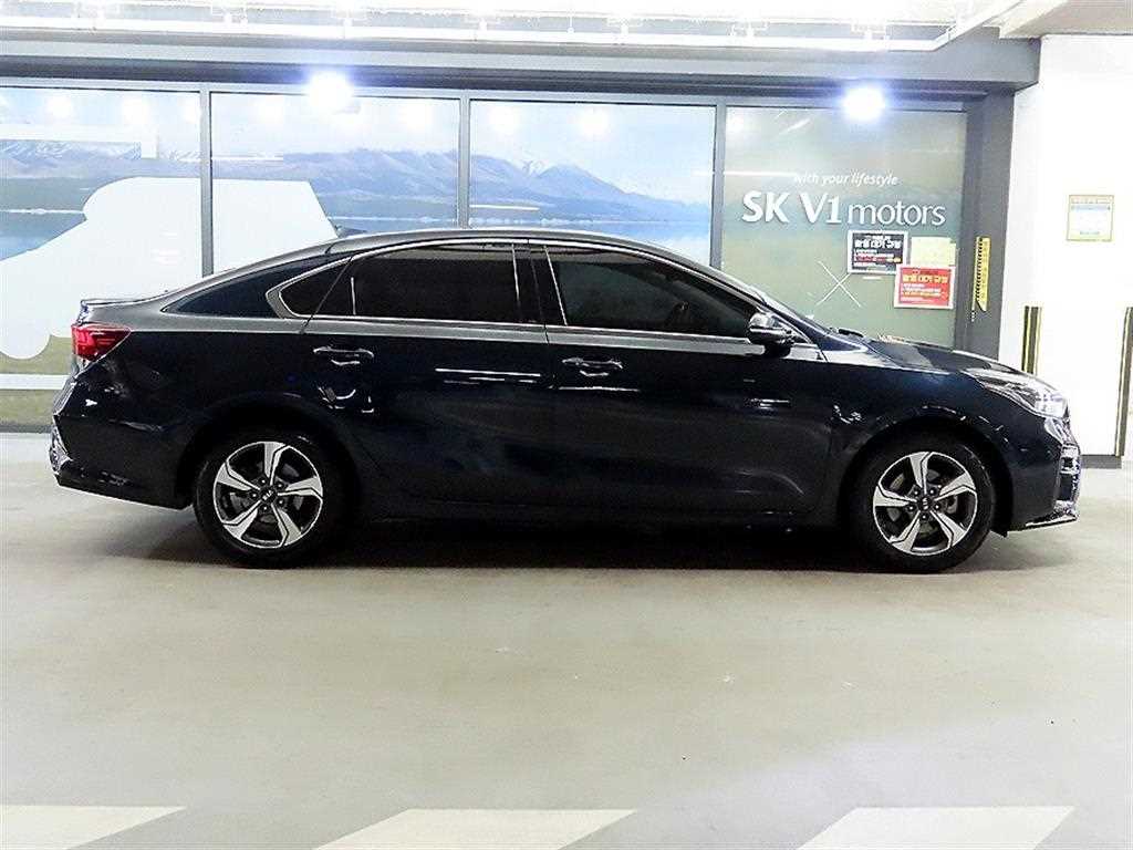 KIA K3 - Vista 3