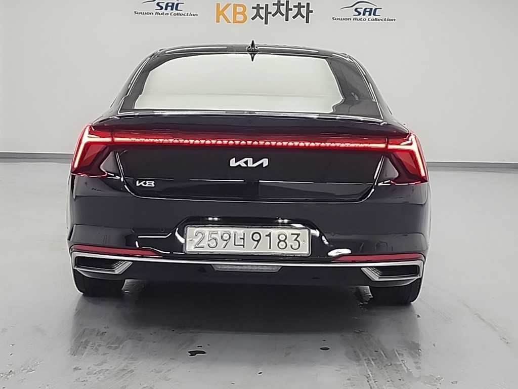 KIA K8 - Vista 3