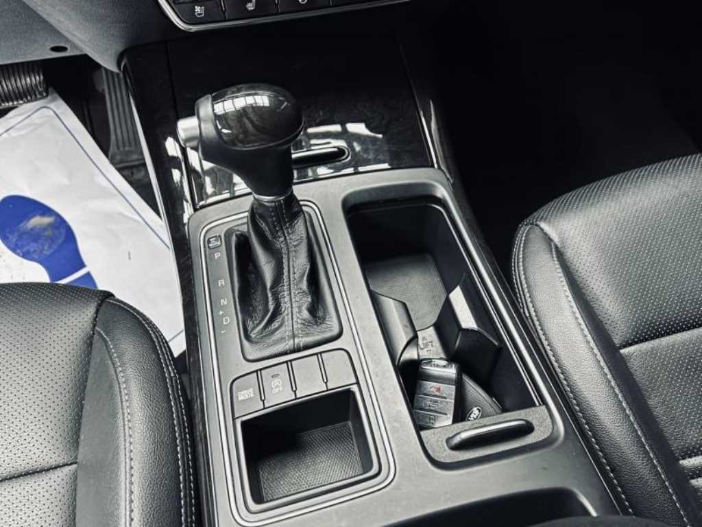 KIA Sorento - Vista 10