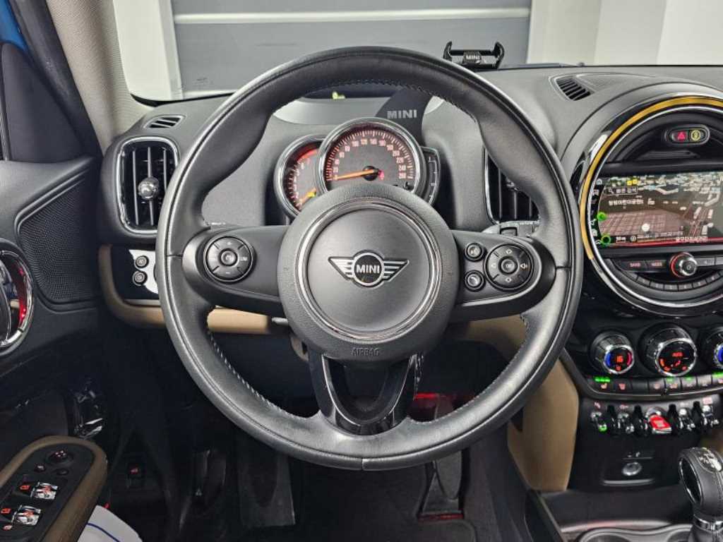 Mini Countryman 2019 Azul - Importación desde Corea - HF Imports Iquique - Foto 13