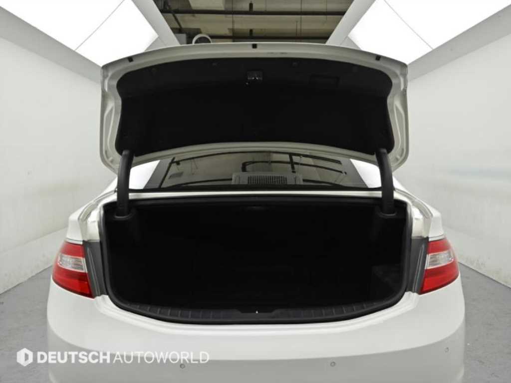 HYUNDAI Grandeur 2014 Blanco - Importación desde Corea - HF Imports Iquique - Foto 19