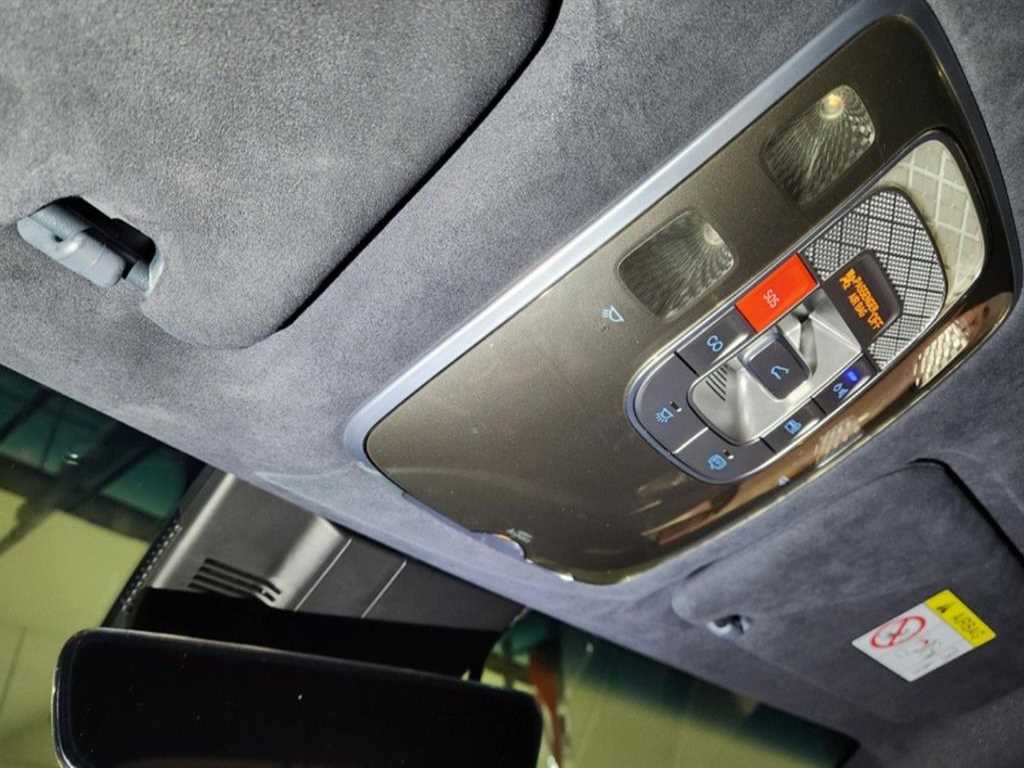 Genesis GV70 2024 Blanco - Importación desde Corea - HF Imports Iquique - Foto 14