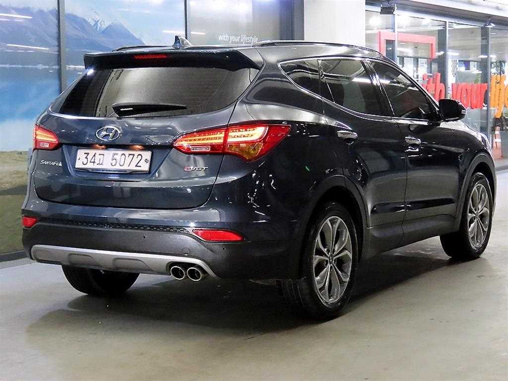 HYUNDAI Santa Fe - Vista 4