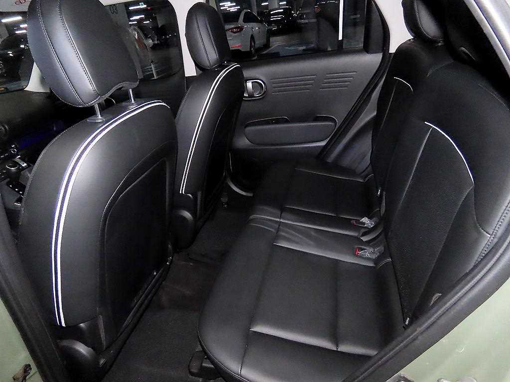 HYUNDAI Casper - Vista 7