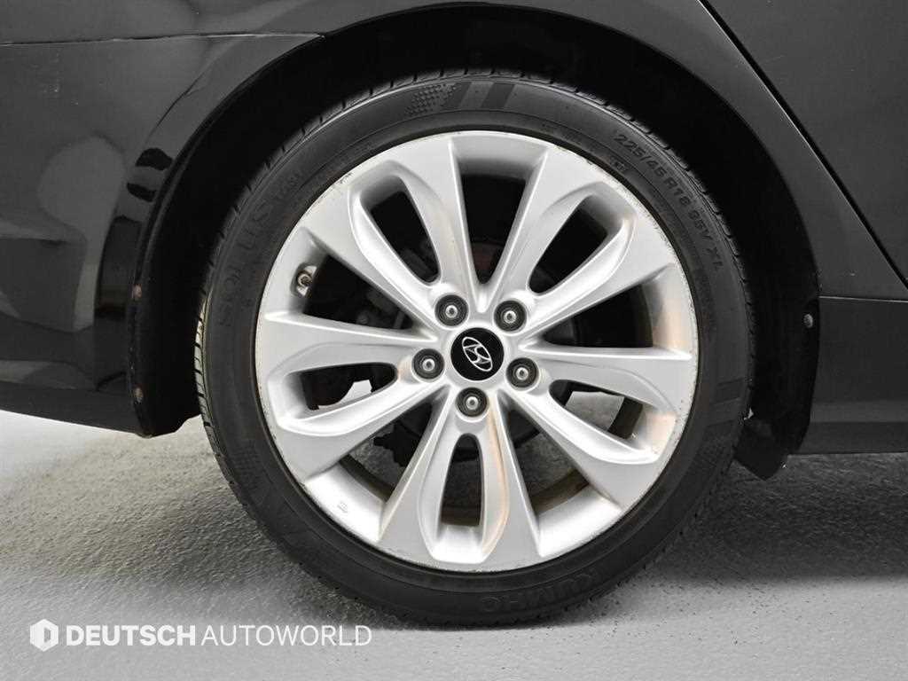 HYUNDAI Sonata - Vista 5