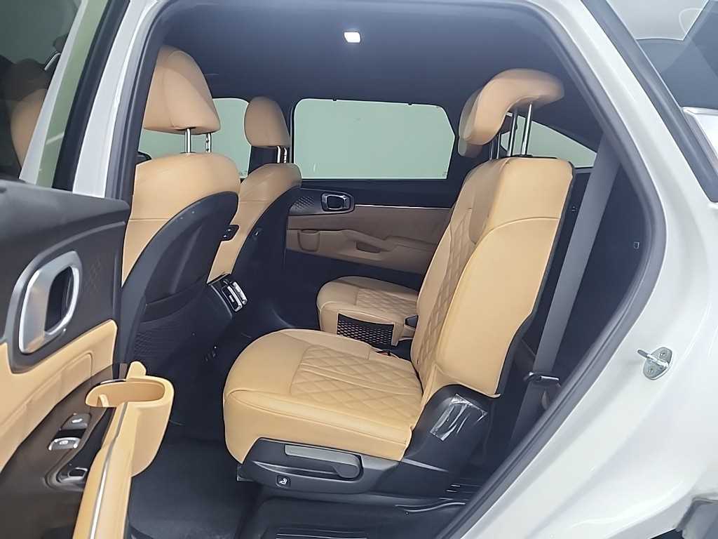 KIA Sorento - Vista 12