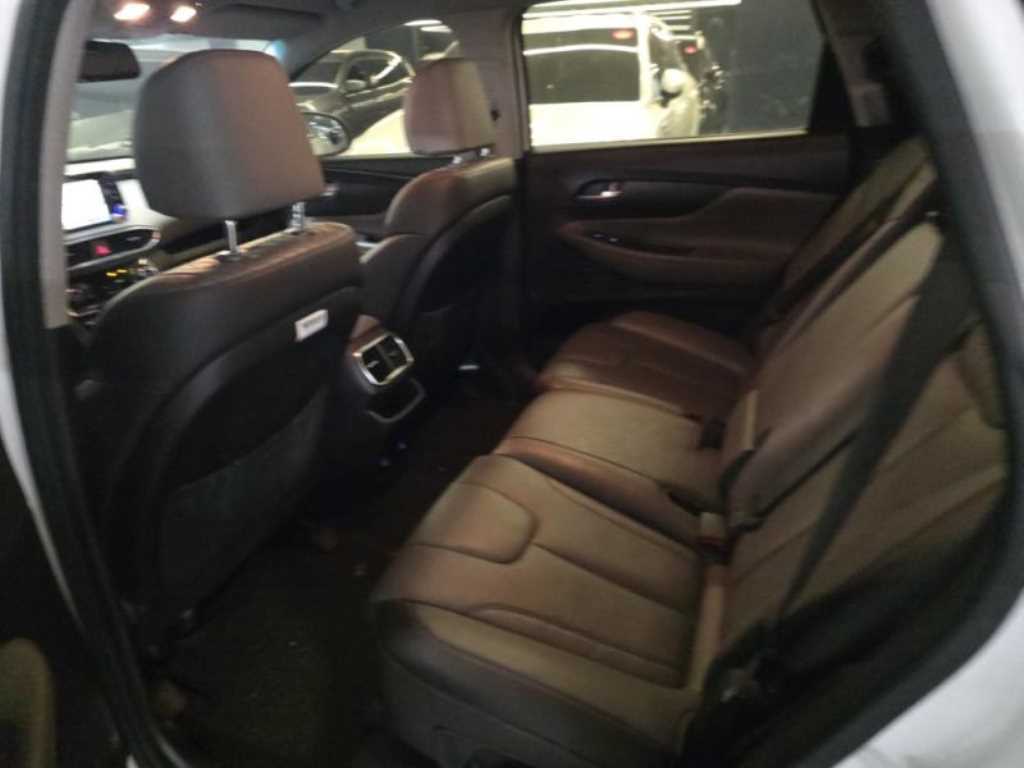 HYUNDAI Santa Fe - Vista 6