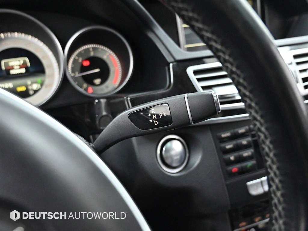 Mercedes Benz E class - Vista 9