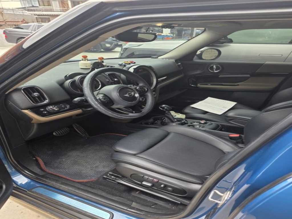 Mini Countryman - Vista 7