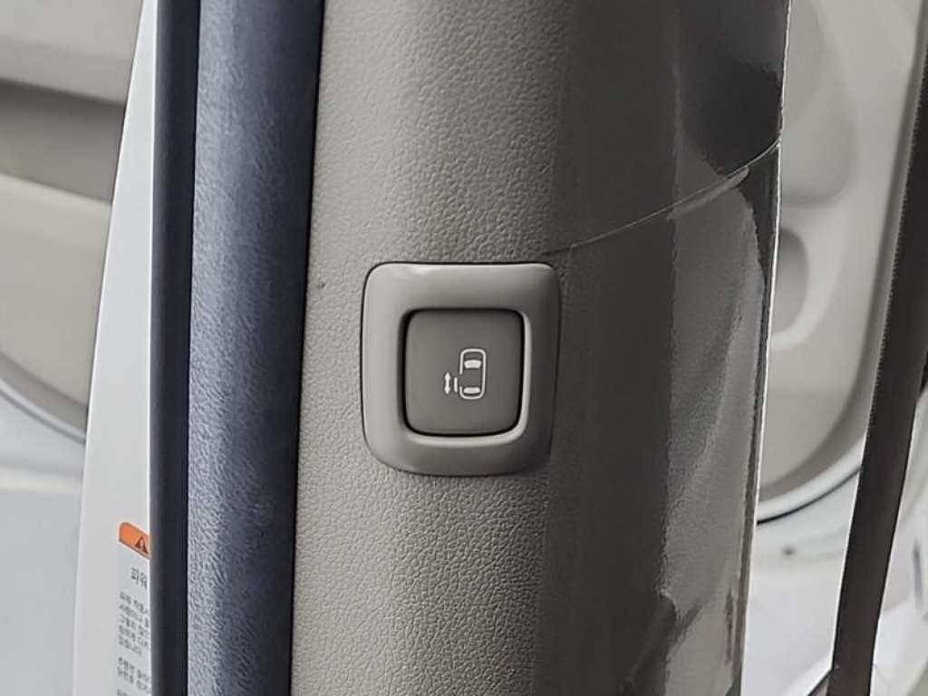 KIA Carnival 2015 - Importación desde Corea - HF Imports Iquique - Foto 14