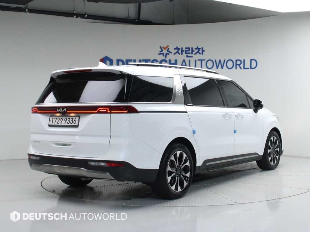 KIA Carnival - Vista 2