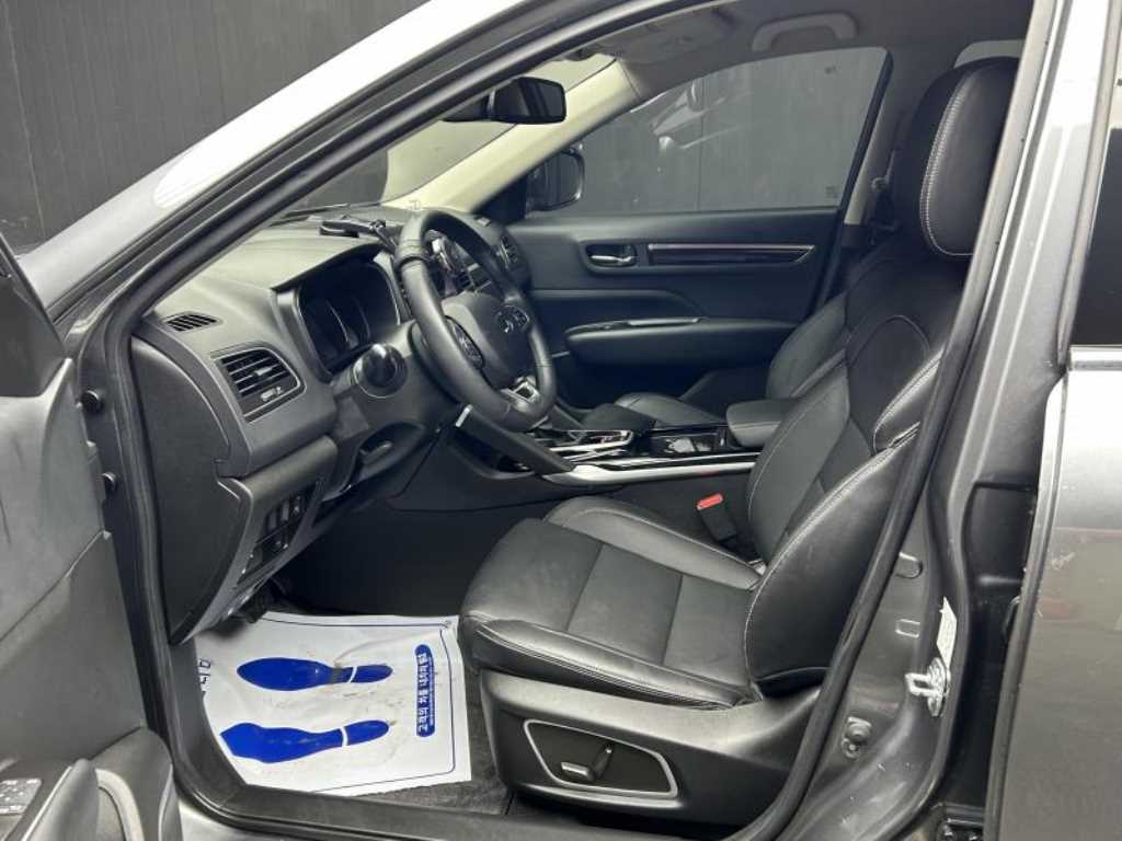 SAMSUNG QM6 - Vista 5