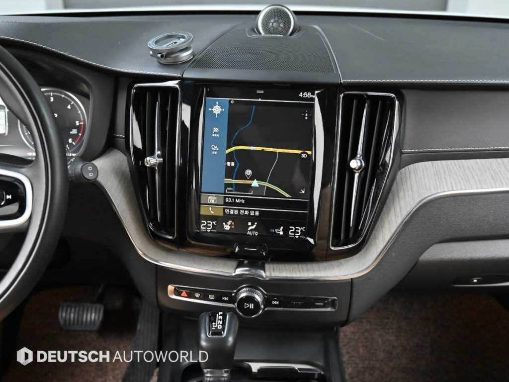 Volvo XC60 2019 Blanco - Importación desde Corea - HF Imports Iquique - Foto 14