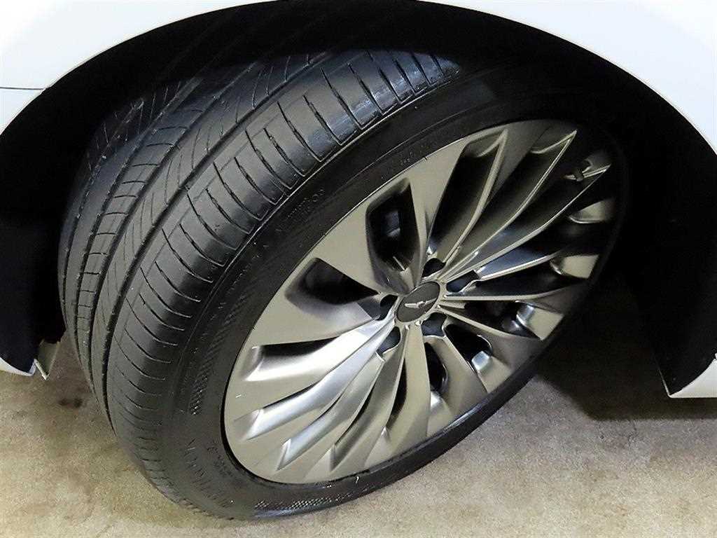 Genesis EQ900 2017 Blanco - Importación desde Corea - HF Imports Iquique - Foto 20