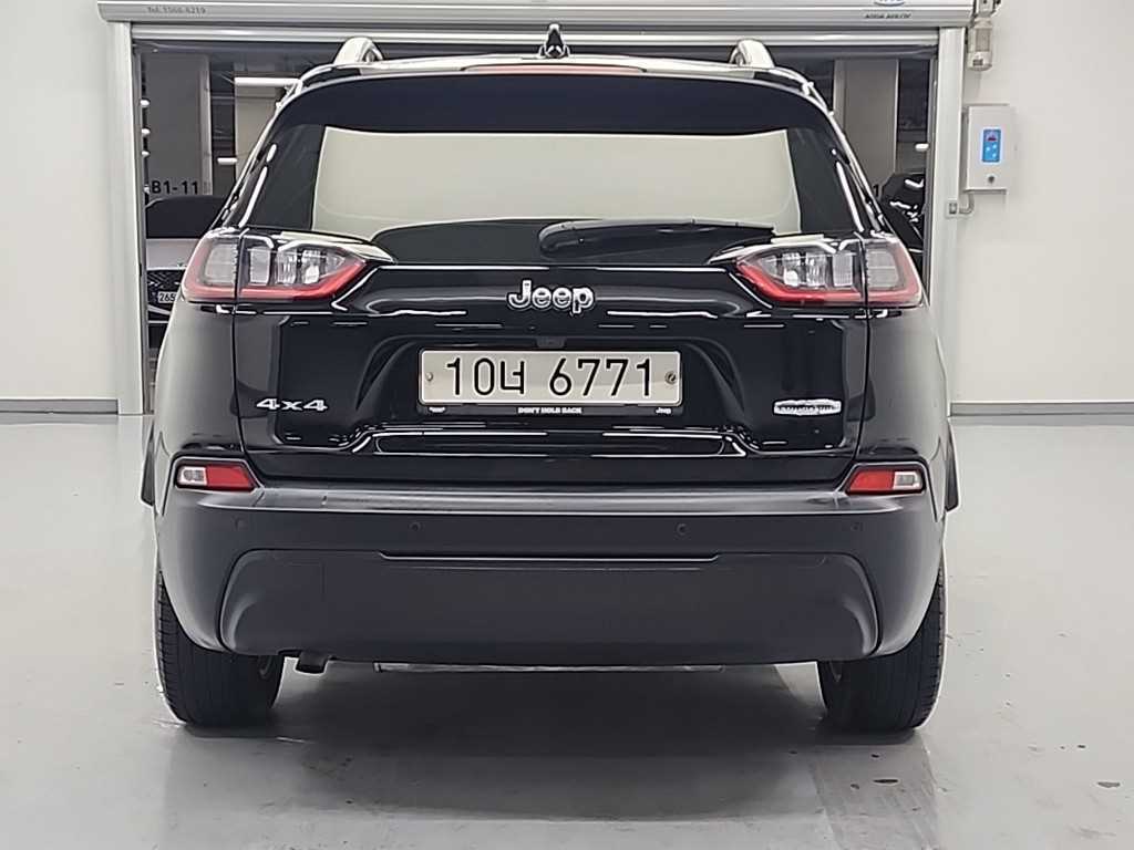 Jeep Cherokee - Vista 3