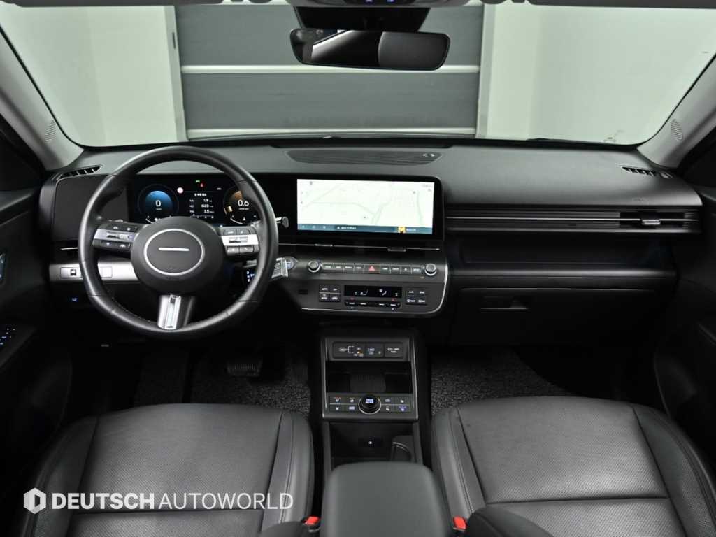 HYUNDAI Kona - Vista 7