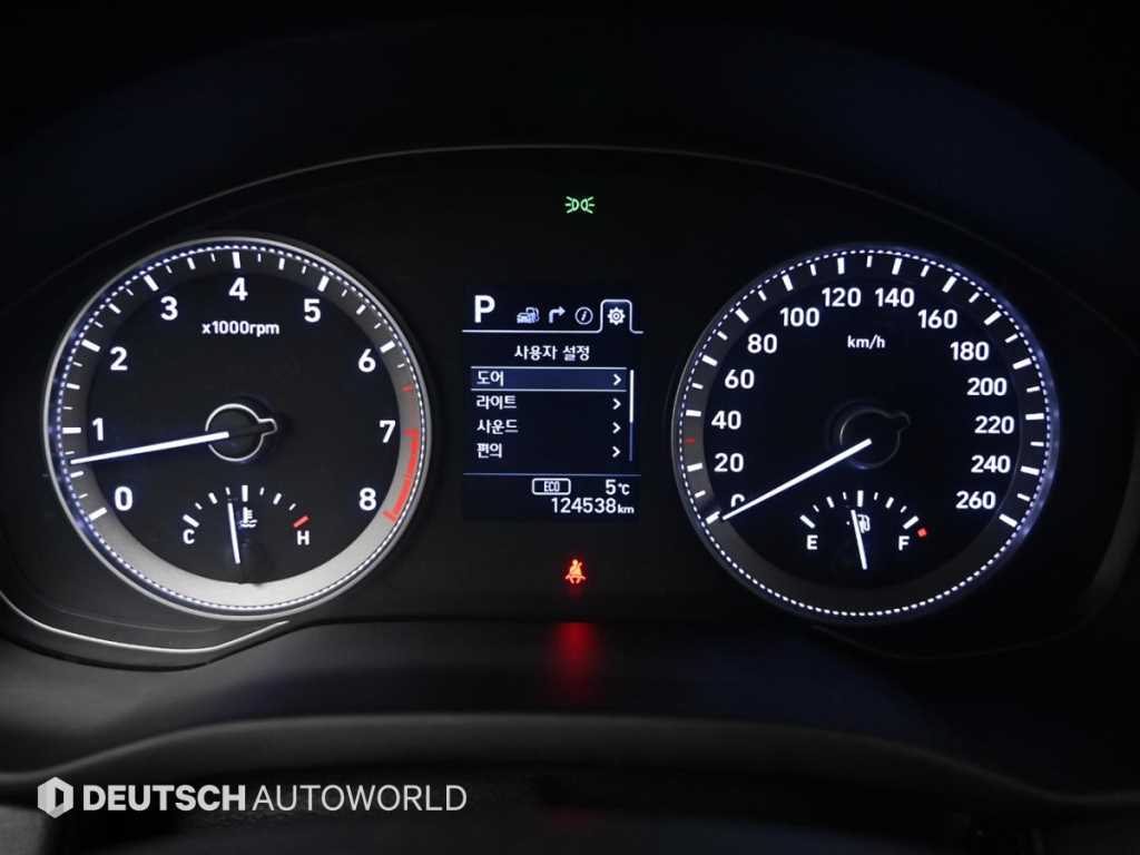 HYUNDAI Grandeur - Vista 8