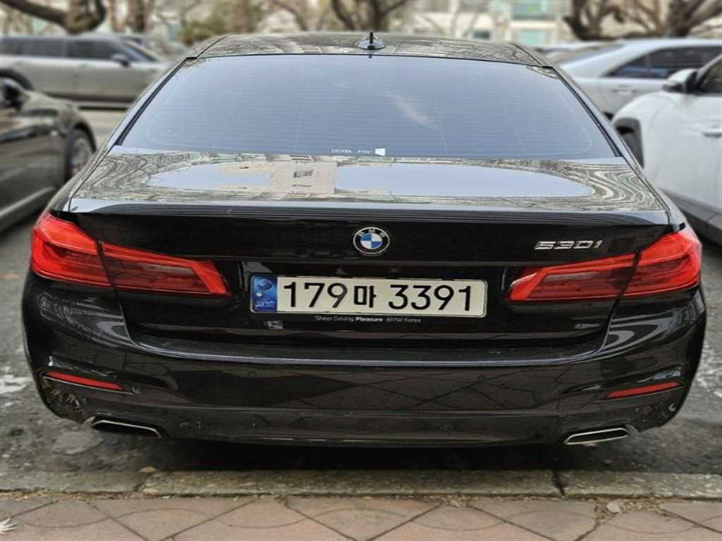 BMW 5 Series - Vista 4