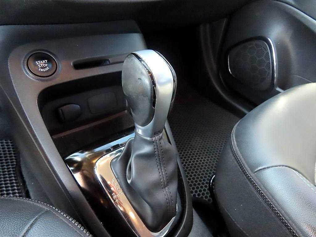 HYUNDAI Santa Fe - Vista 11