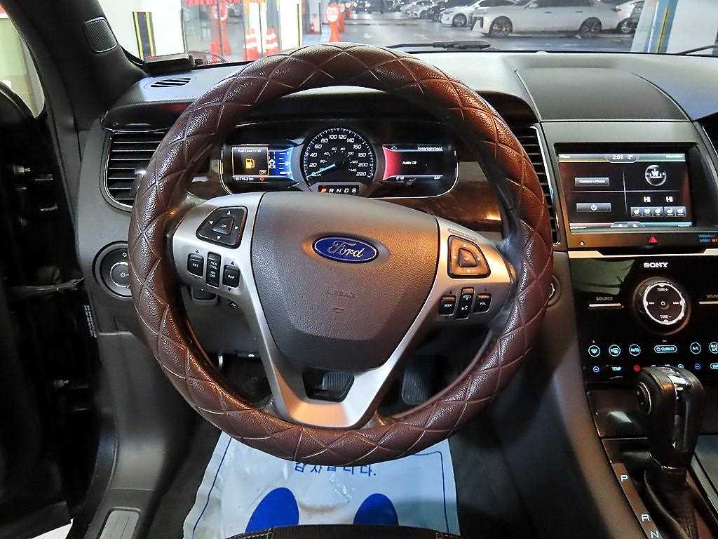 Ford Torus - Vista 8