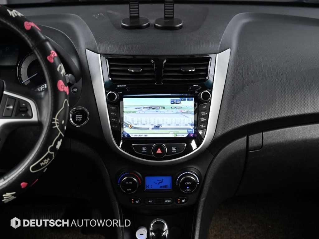 HYUNDAI Accent 2014 Negro - Importación desde Corea - HF Imports Iquique - Foto 14