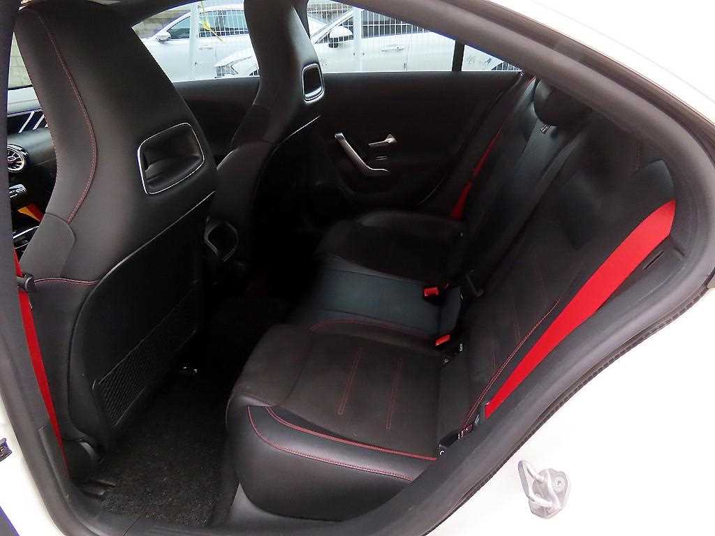 Mercedes Benz CLA Class - Vista 6