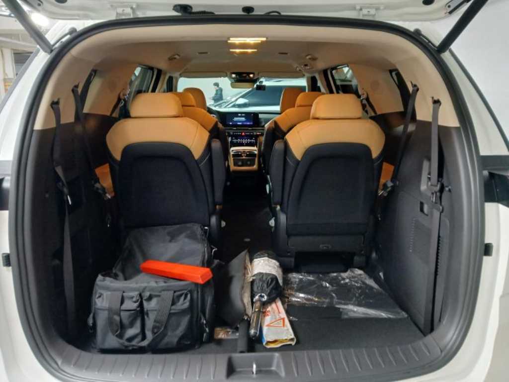 KIA Carnival 2023 Blanco - Importación desde Corea - HF Imports Iquique - Foto 18