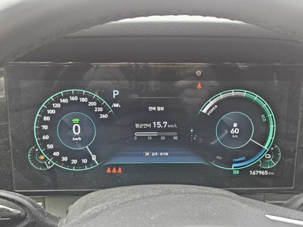 HYUNDAI Grandeur - Vista 11