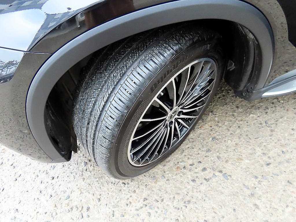 Mercedes Benz GLC Class 2024 Negro - Importación desde Corea - HF Imports Iquique - Foto 20