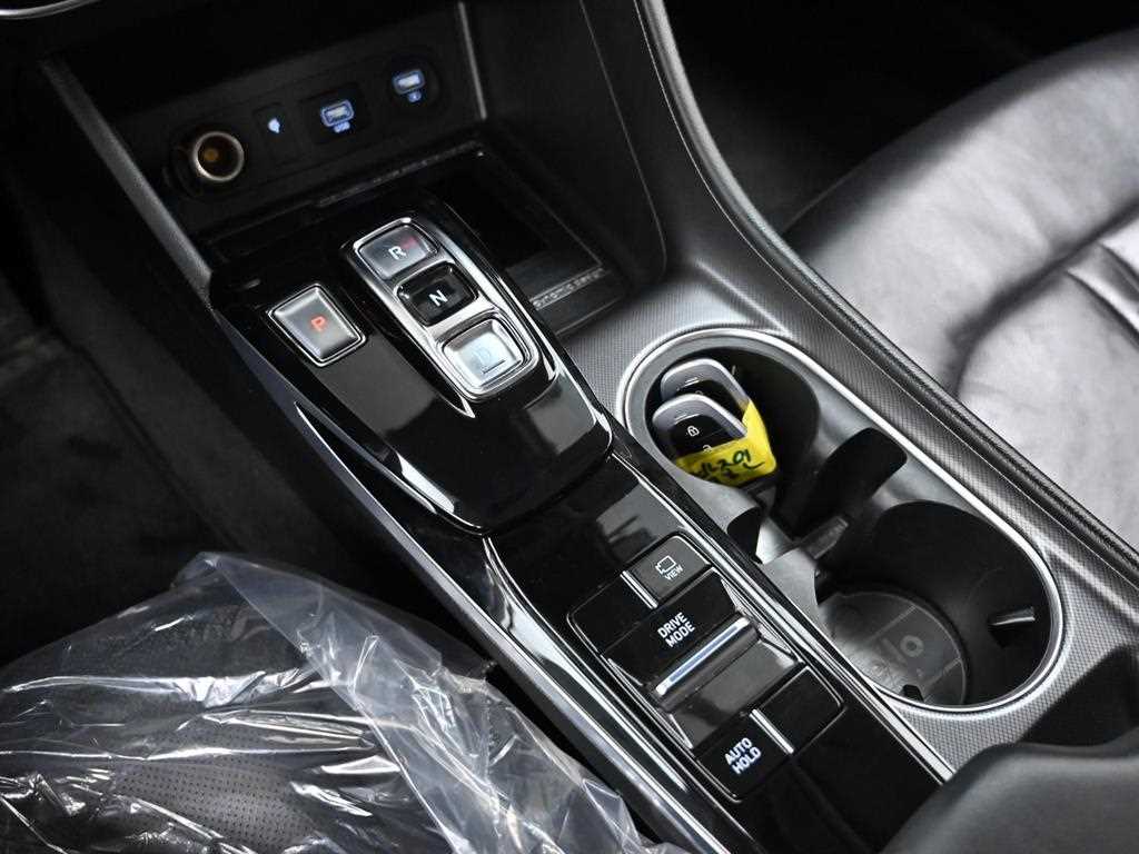 HYUNDAI Sonata - Vista 9