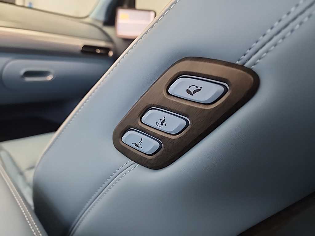 Genesis GV60 2026 skyblue - Importación desde Corea - HF Imports Iquique - Foto 14