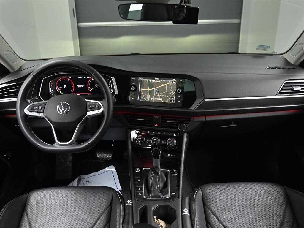 Volkswagen Jetta - Vista 7