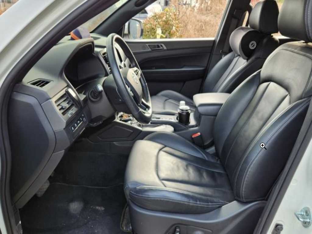 Ssangyong Rexton 2022 Blanco - Importación desde Corea - HF Imports Iquique - Foto 13