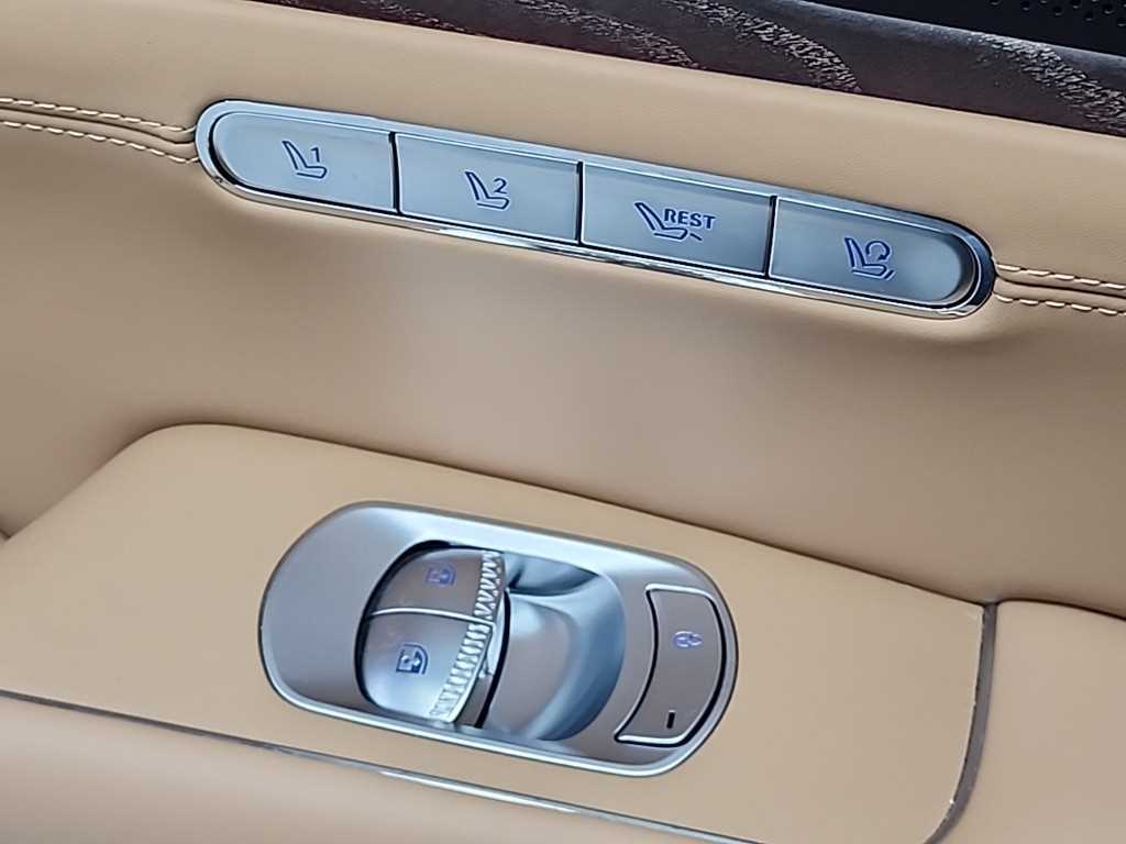 Genesis G90 2023 Negro - Importación desde Corea - HF Imports Iquique - Foto 16