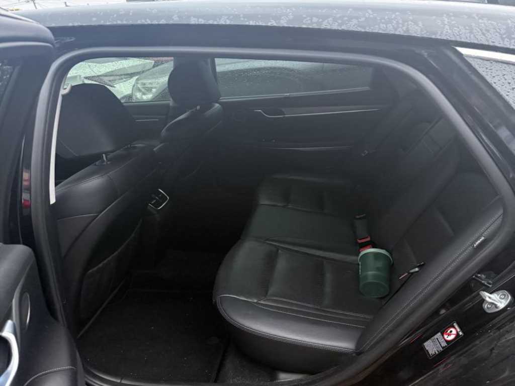 HYUNDAI Grandeur - Vista 4