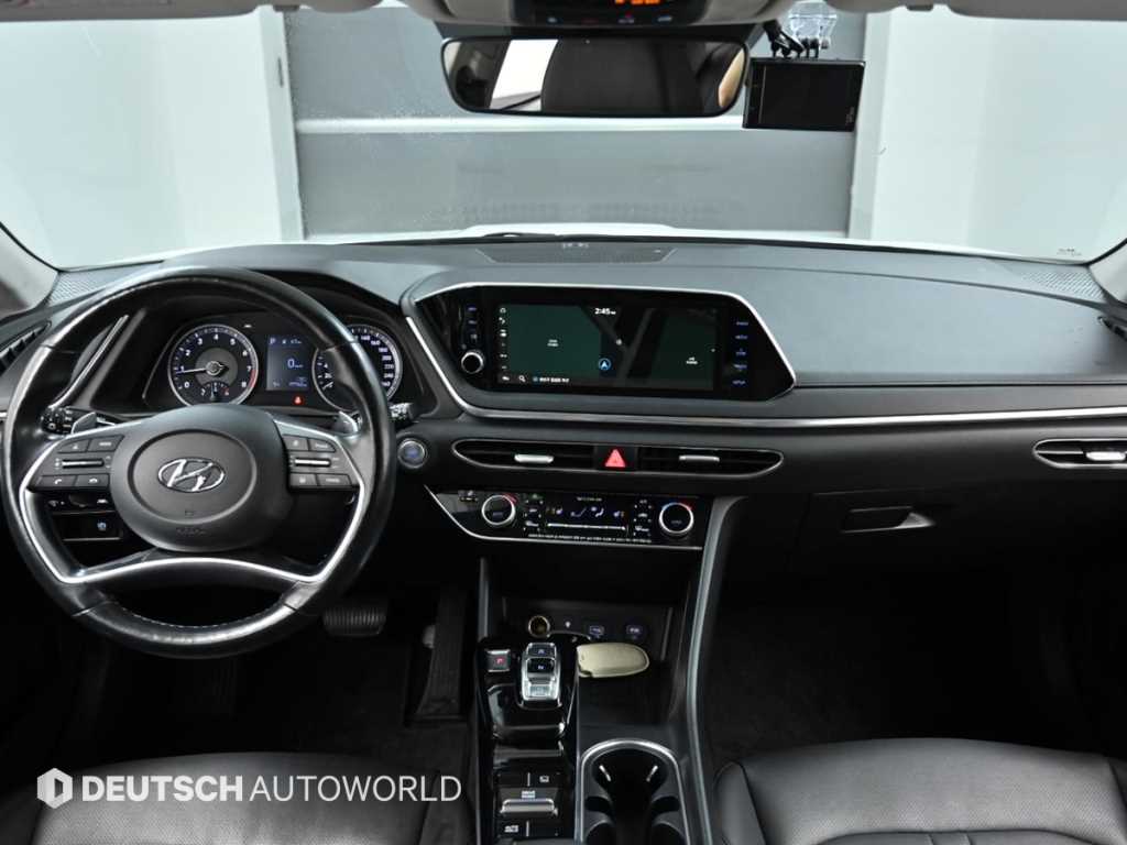 HYUNDAI Sonata - Vista 7