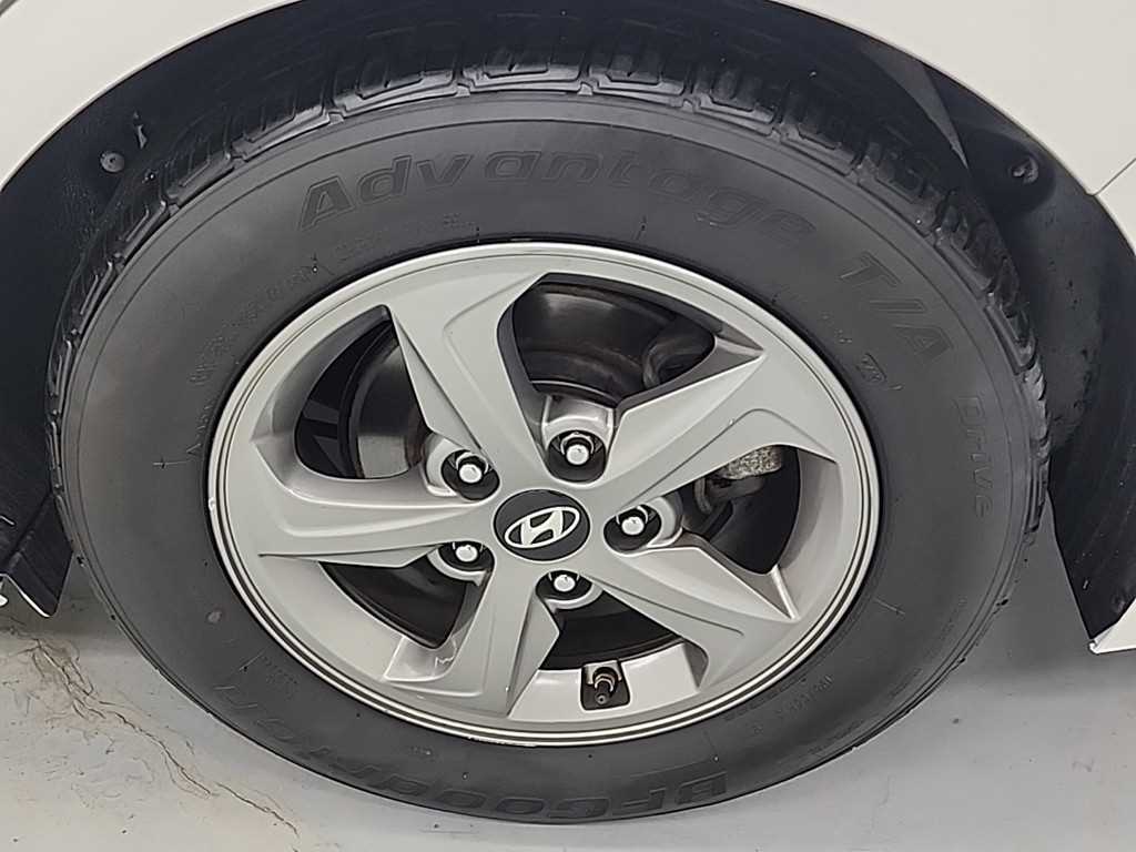 HYUNDAI Avante 2016 Blanco - Importación desde Corea - HF Imports Iquique - Foto 19