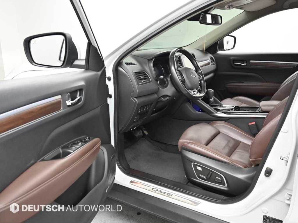 SAMSUNG QM6 - Vista 11