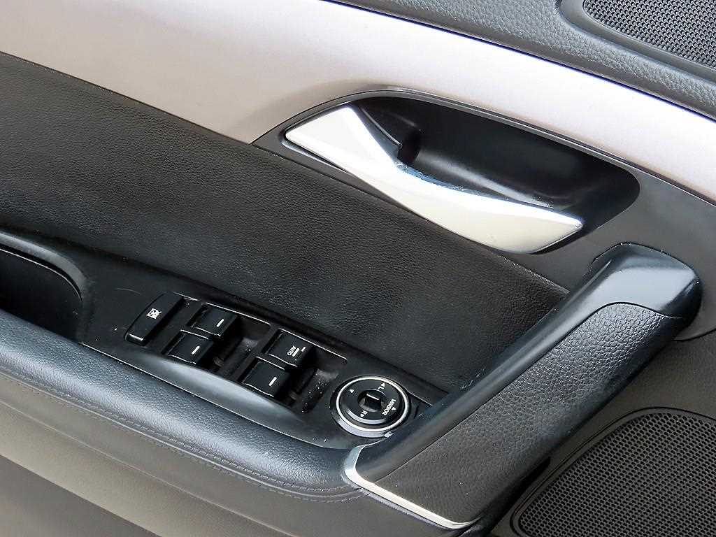 HYUNDAI i40 - Vista 11