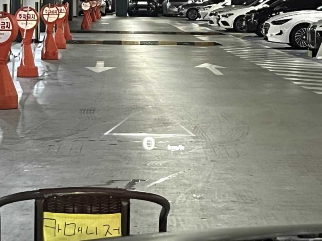 Genesis GV70 - Vista 11