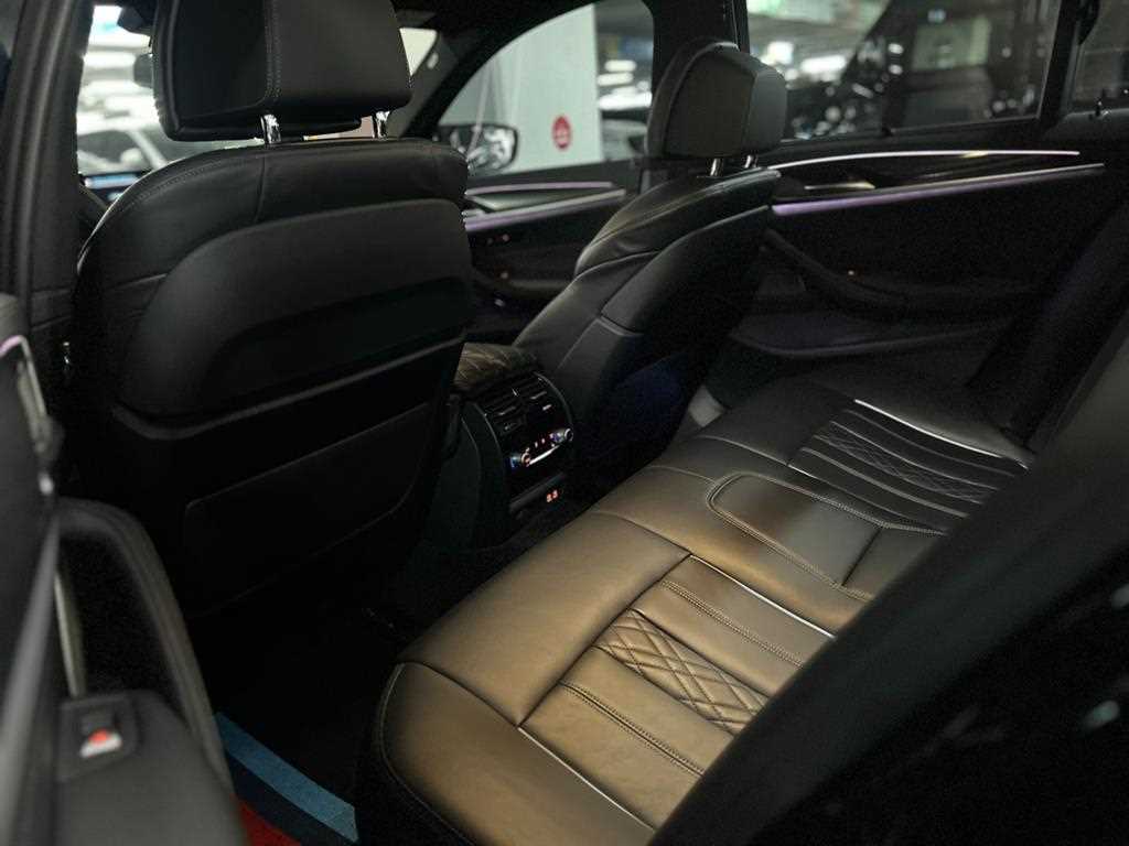 BMW 5 Series - Vista 9