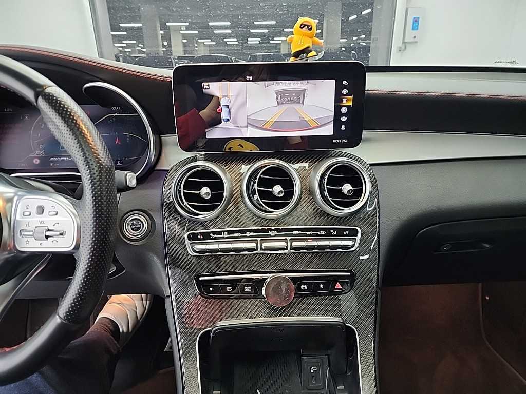 Mercedes Benz GLC Class - Vista 10