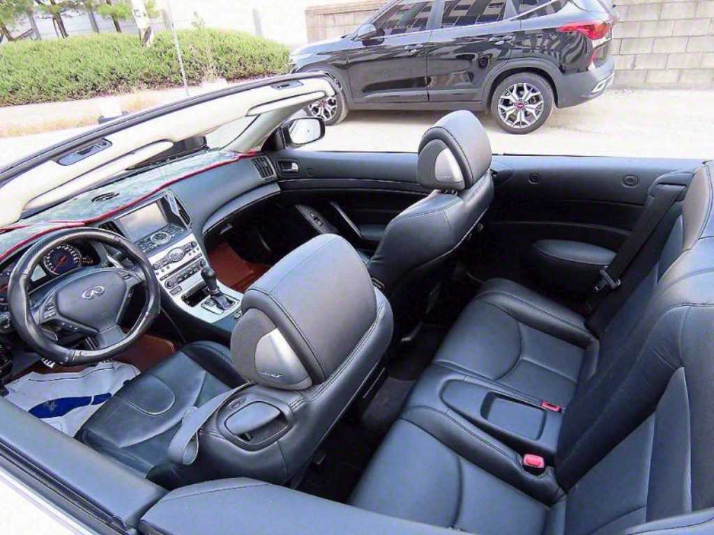 Infiniti G - Vista 9