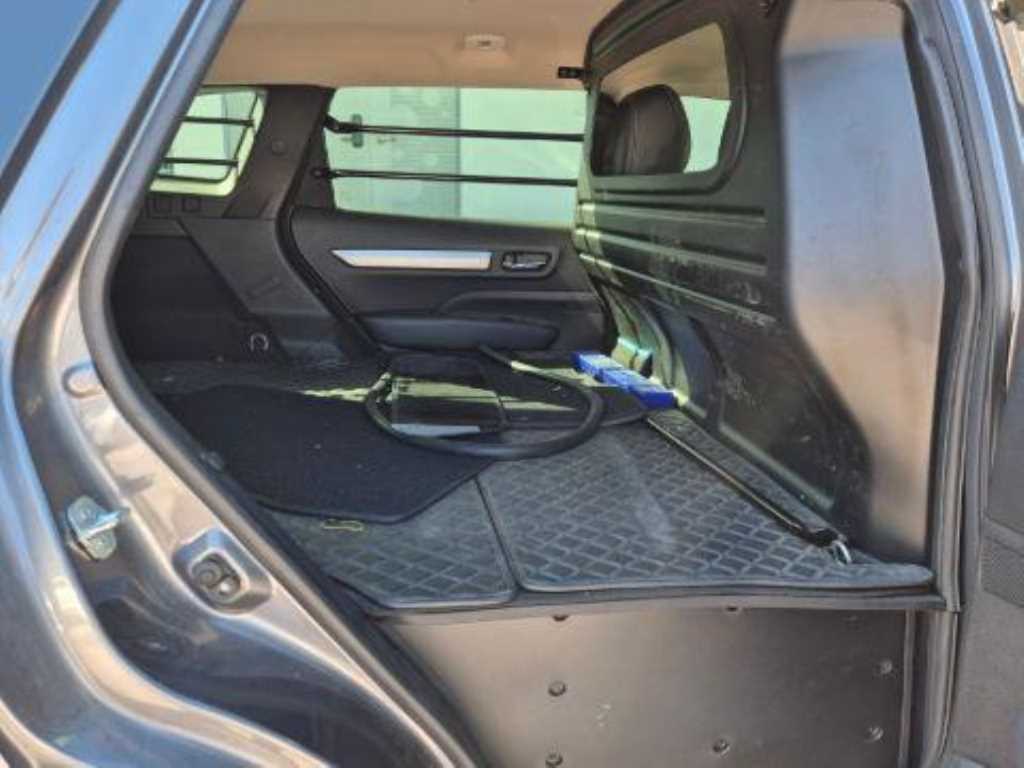 SAMSUNG QM6 - Vista 11