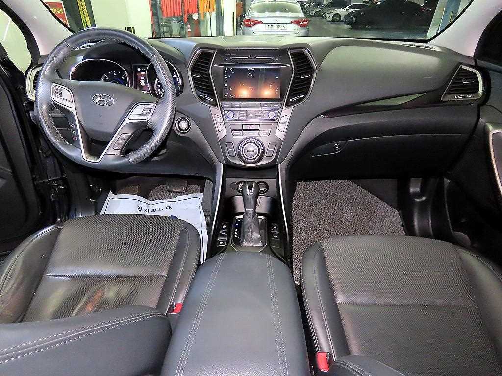 HYUNDAI Santa Fe - Vista 10