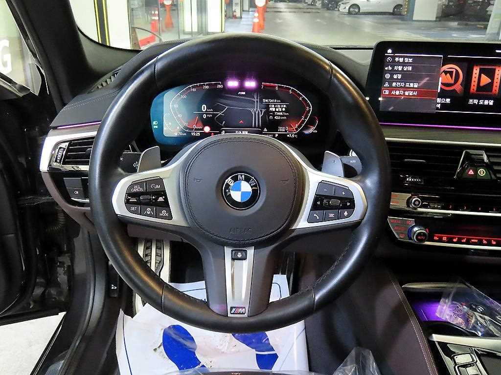 BMW 5 Series - Vista 8