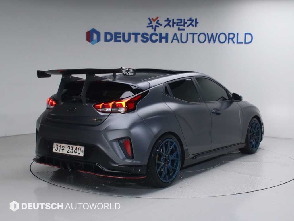 HYUNDAI Veloster - Vista 3