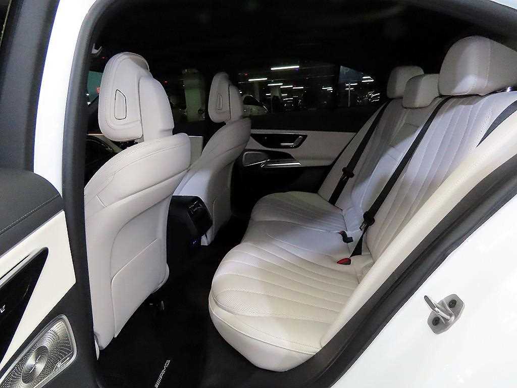 Mercedes Benz E class - Vista 7