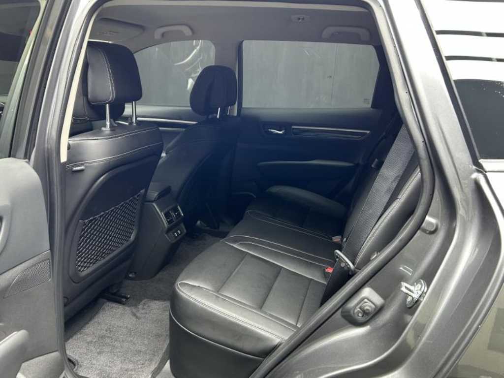 SAMSUNG QM6 - Vista 6