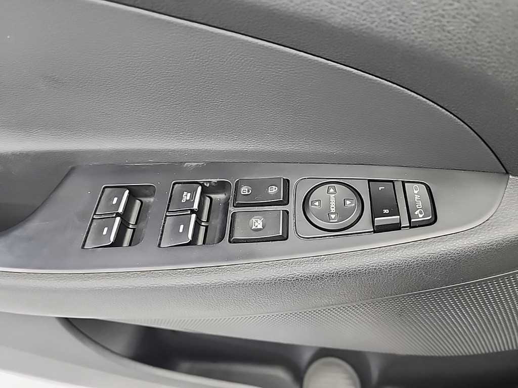 HYUNDAI Tucson 2019 Gris - Importación desde Corea - HF Imports Iquique - Foto 17